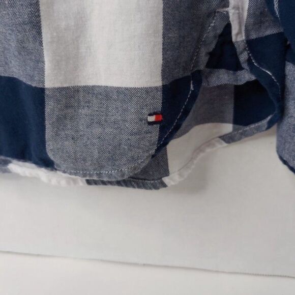 TOMMY HILFIGER Plaid Navy & White Tunic Flannel Soft Cozy - Picture 4 of 6
